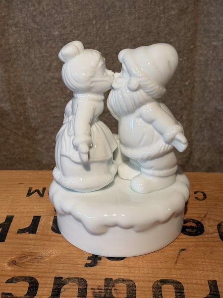 0430-0023 TOMTE KYSSER GUMMA 14 CM